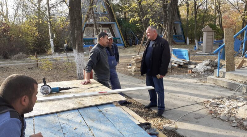 Ремонтные работы в летнем лагере «Олимпия»